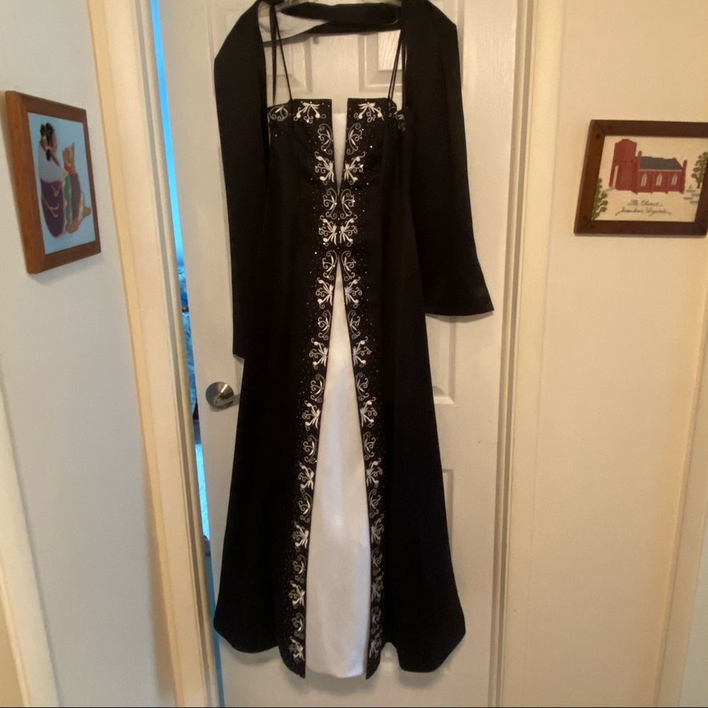 Prom / Homecoming Dress / Gown